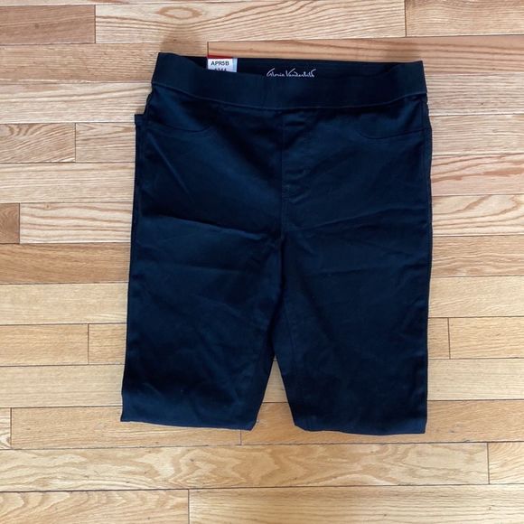 🔴 2 for $25 Gloria Vanderbilt Womens Amanda Pull on High Rise Jean size 8 - Picture 2 of 10